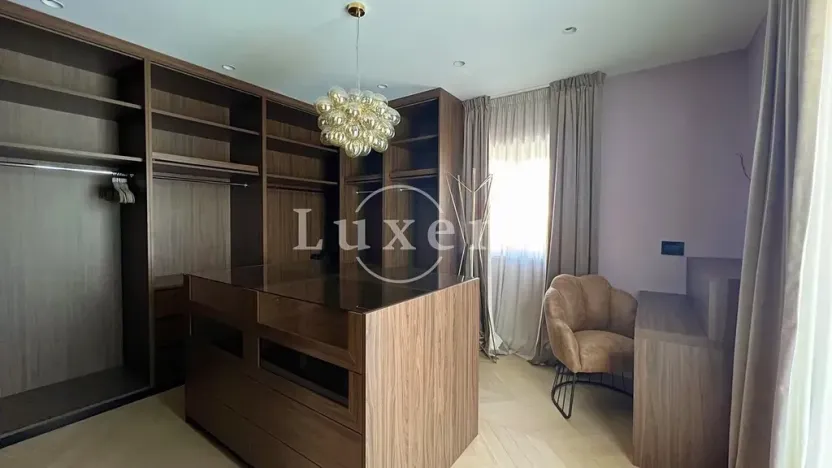 Prodej vily, Šibenik, Chorvatsko, 280 m2