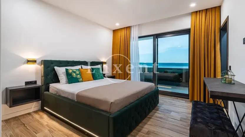 Prodej vily, Zadar, Chorvatsko, 256 m2