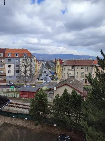 Pronájem bytu 4+1, Teplice, Pařížská, 180 m2