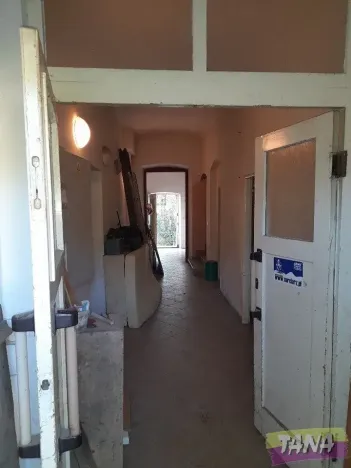 Prodej rodinného domu, Královec, 670 m2