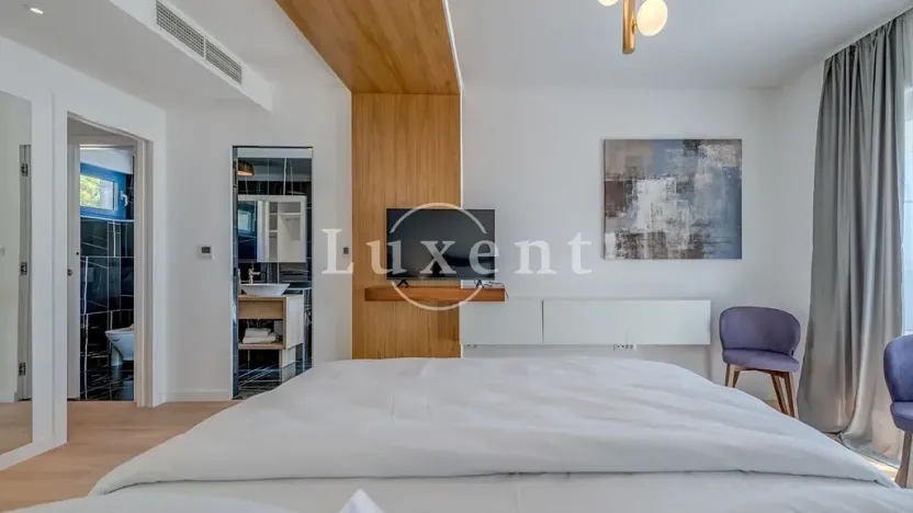 Prodej vily, Makarska, Chorvatsko, 400 m2