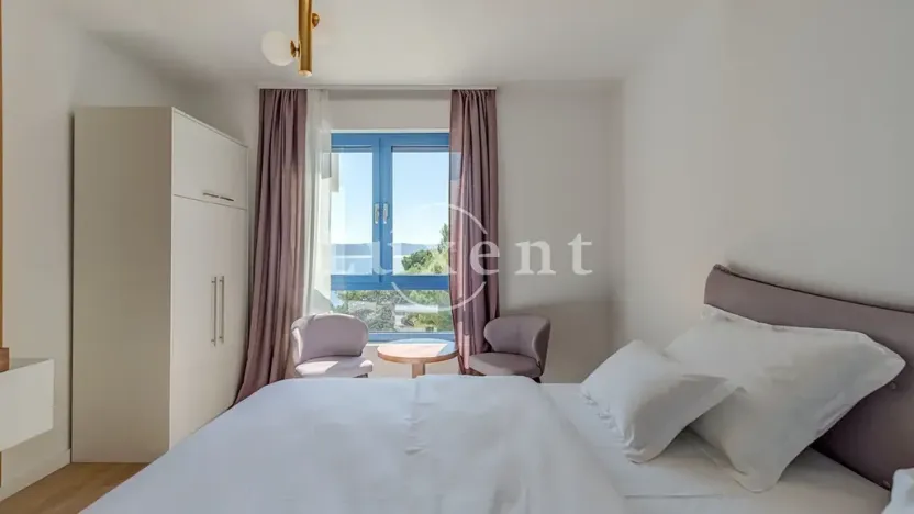 Prodej vily, Makarska, Chorvatsko, 400 m2