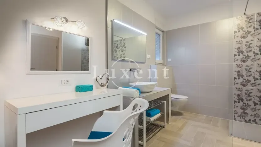 Prodej vily, Rogoznica, Chorvatsko, 400 m2