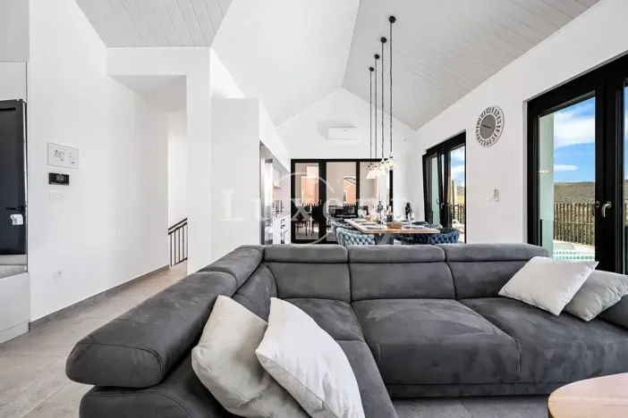 Prodej vily, Primošten, Chorvatsko, 316 m2