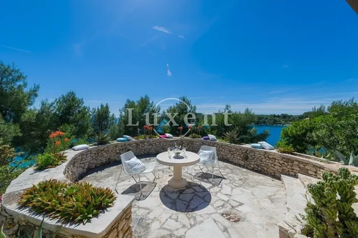 Prodej vily, Bol, Chorvatsko, 300 m2