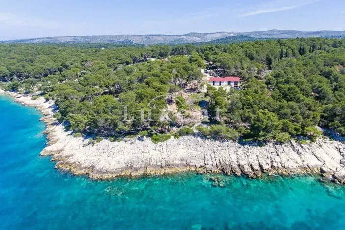 Prodej pozemku pro bydlení, Milna, Chorvatsko, 8880 m2