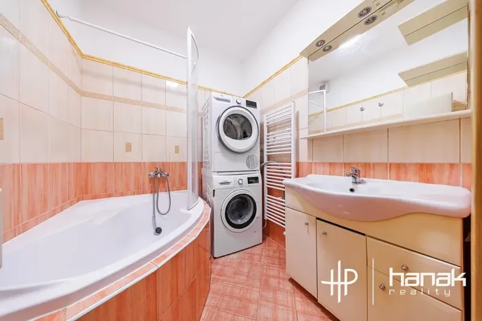 Prodej bytu 2+kk, Olomouc, Peškova, 48 m2