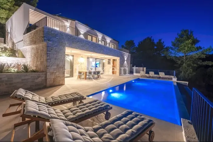 Prodej rodinného domu, Veli Iž, Chorvatsko, 294 m2