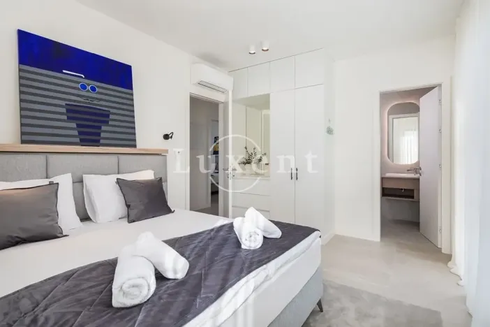 Prodej vily, Rogoznica, Chorvatsko, 675 m2