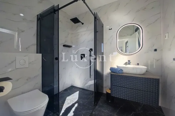 Prodej rodinného domu, Zadar, Chorvatsko, 210 m2