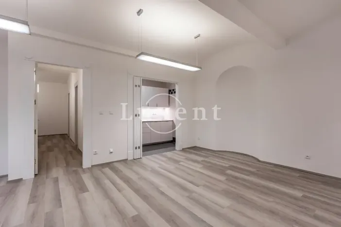 Pronájem kanceláře, Praha - Nové Město, Václavské náměstí, 156 m2