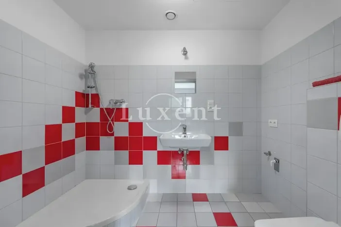 Prodej komerční nemovitosti, Praha - Strašnice, Olešská, 310 m2