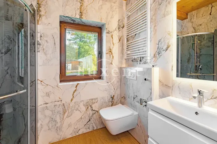 Prodej rodinného domu, Horní Planá, 186 m2