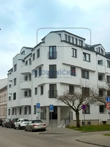 Pronájem bytu 2+kk, České Budějovice, Holečkova, 44 m2