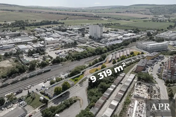 Prodej komerčního pozemku, Uherský Brod, 9319 m2