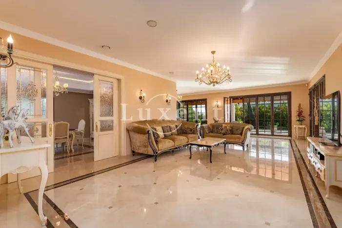 Prodej vily, Peguera, Španělsko, 520 m2