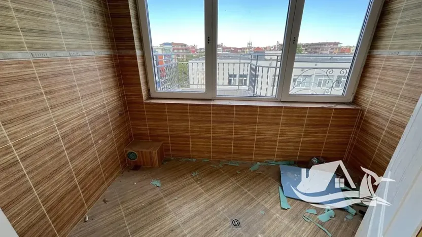 Prodej bytu 6+kk a větší, Pomorie, Bulharsko, 176 m2