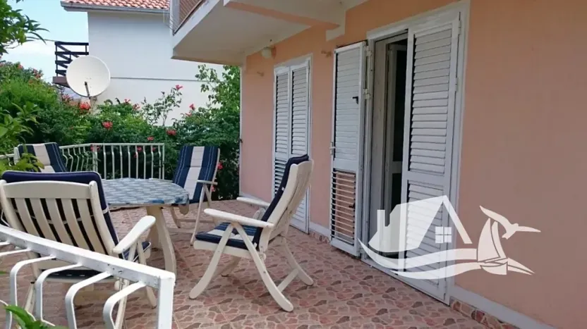 Prodej rodinného domu, Kunje, Černá Hora, Утјеха, 160 m2