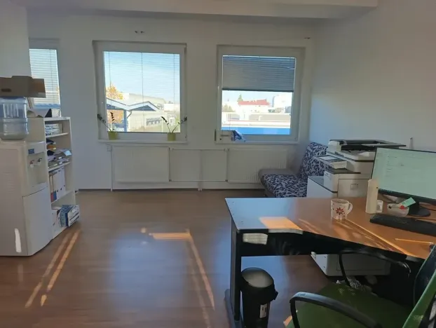 Pronájem skladu, Brno, Moravanská, 300 m2