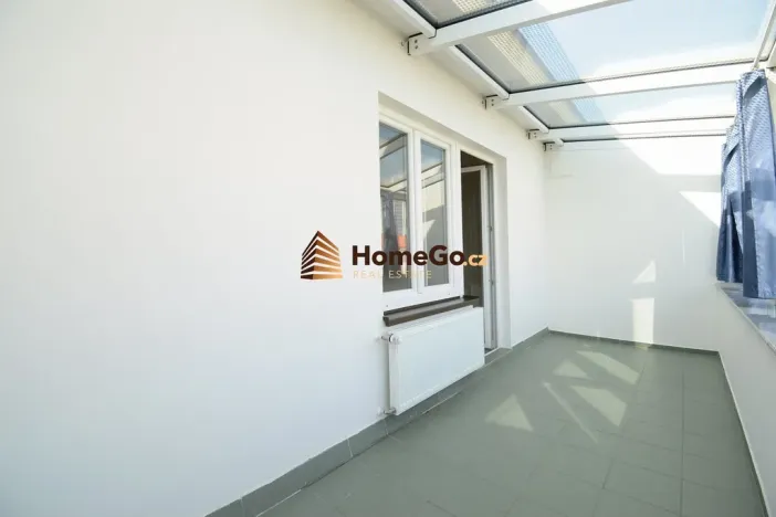 Pronájem bytu 2+kk, Praha - Nusle, Lounských, 50 m2