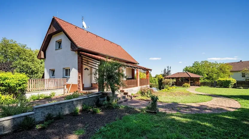 Prodej rodinného domu, Kostelec u Křížků, 191 m2