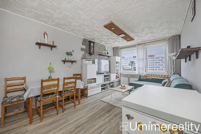 Prodej bytu 2+kk, Praha - Horní Měcholupy, Neapolská, 43 m2