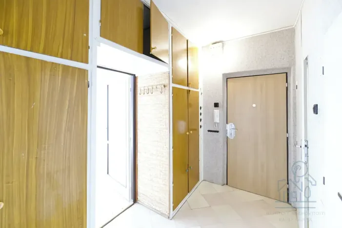 Prodej bytu 3+1, Ostrov, Severní, 68 m2