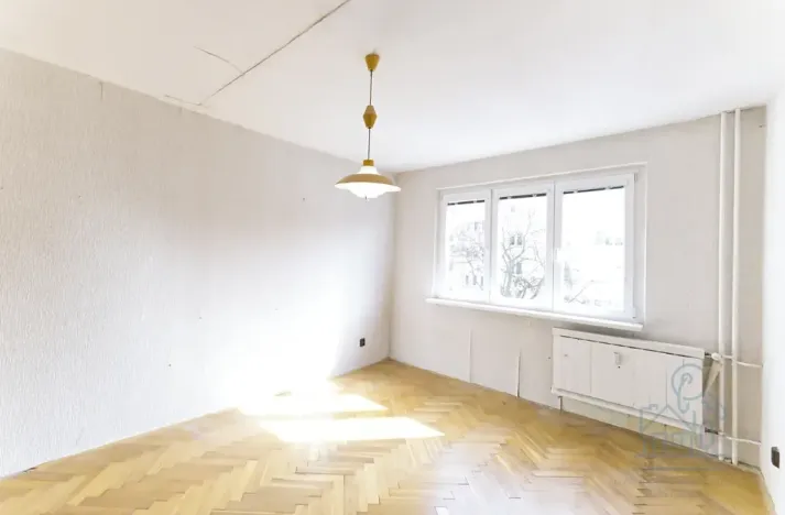 Prodej bytu 3+1, Ostrov, Severní, 68 m2