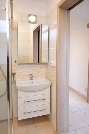 Pronájem bytu 2+kk, Praha - Krč, Za Zelenou liškou, 53 m2