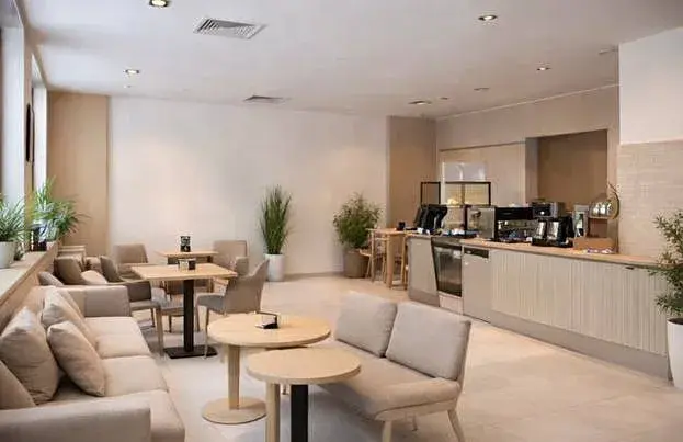 Pronájem restaurace, Praha - Malešice, U tvrze, 180 m2