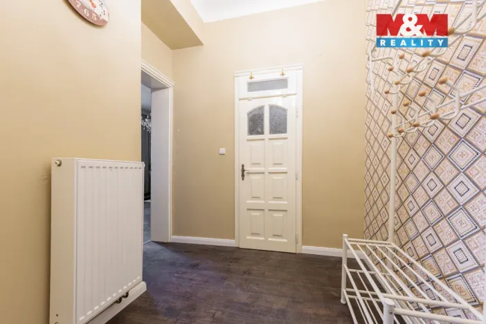 Pronájem bytu 2+1, Karlovy Vary, Krále Jiřího, 55 m2