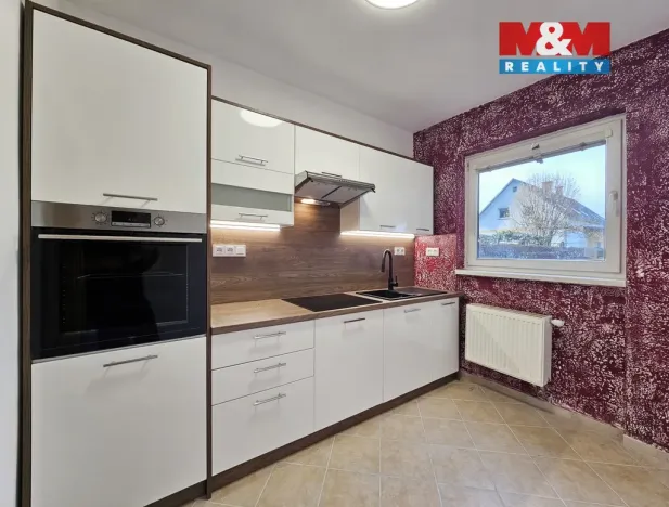 Pronájem bytu 2+1, Liberec - Liberec XXV-Vesec, U Sídliště, 61 m2