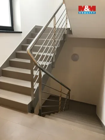 Pronájem bytu 2+kk, Brno - Starý Lískovec, U hřiště, 48 m2