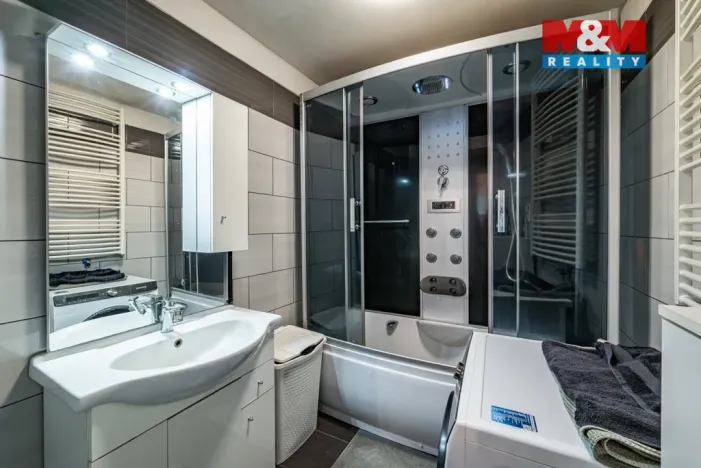 Pronájem rodinného domu, Šindelová, 105 m2