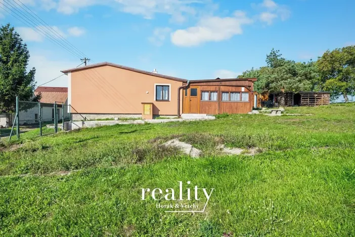 Prodej zahrady, Tavíkovice, 757 m2