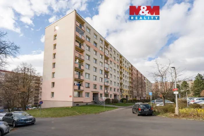 Prodej bytu 1+kk, Ústí nad Labem - Severní Terasa, Glennova, 19 m2