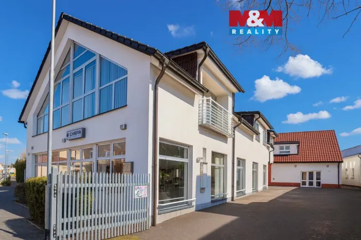 Pronájem kanceláře, Pardubice, Raisova, 120 m2