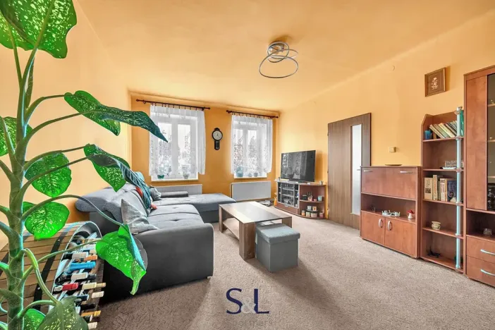 Prodej rodinného domu, Mimoň, nám. 1. máje, 256 m2