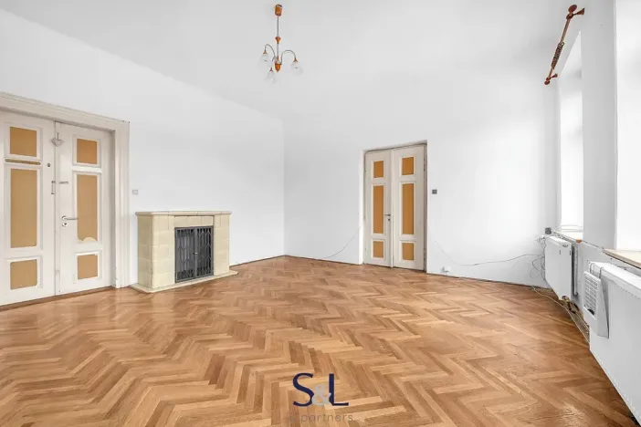 Prodej rodinného domu, Mimoň, nám. 1. máje, 256 m2