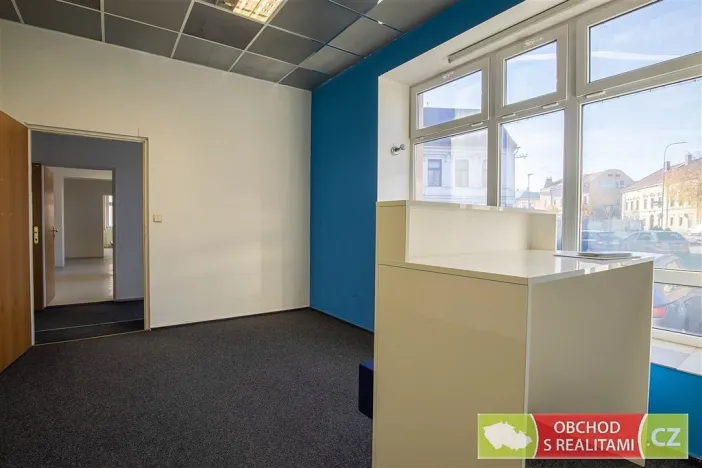 Prodej kanceláře, Chrudim - Chrudim IV, Lupáčova, 612 m2