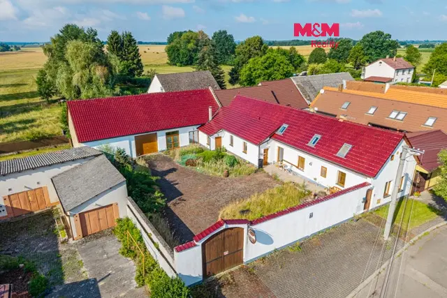 Prodej rodinného domu, Pluhův Žďár, 300 m2