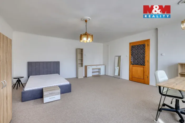 Prodej atypického bytu, Plzeň - Jižní Předměstí, Na Jíkalce, 151 m2