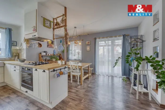 Prodej rodinného domu, Nebanice, 157 m2