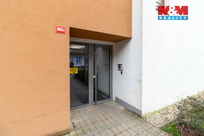 Pronájem bytu 2+kk, Čelákovice, náměstí 5. května, 60 m2