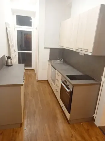 Pronájem bytu 2+kk, Praha - Holešovice, V háji, 52 m2