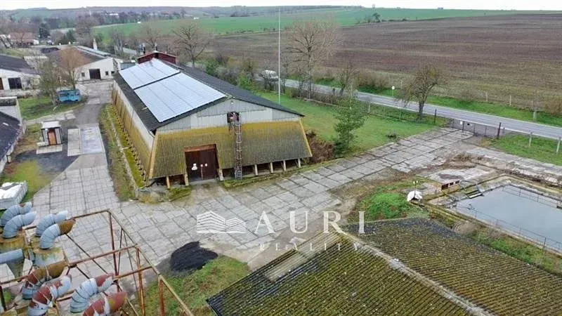 Prodej skladu, Žižice, 29845 m2