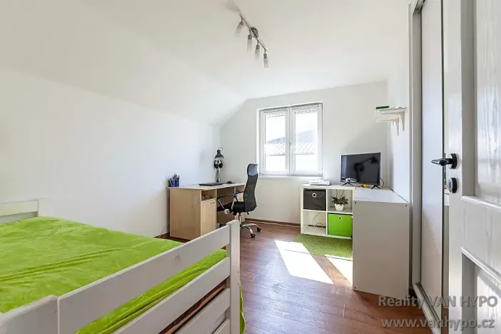 Prodej rodinného domu, Milovice, Zahradní, 95 m2