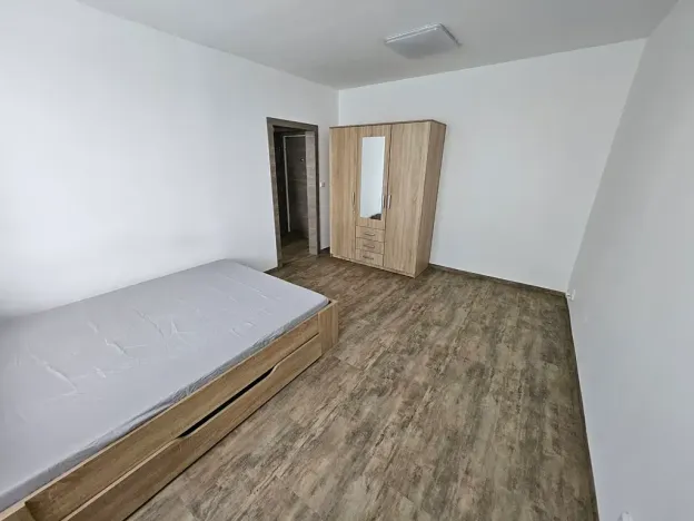 Prodej bytu 1+1, Zlín, Dlouhá, 31 m2