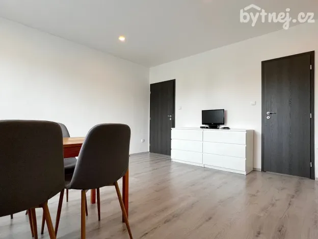 Pronájem bytu 2+kk, Olomouc, 41 m2