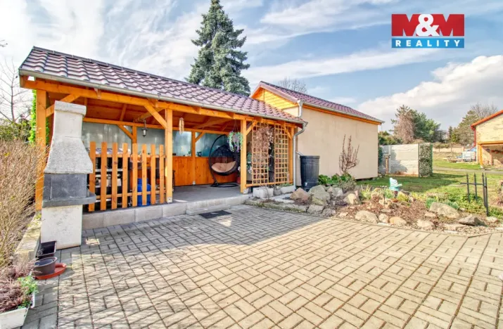 Prodej bytu 2+1, Lom, Československé armády, 76 m2